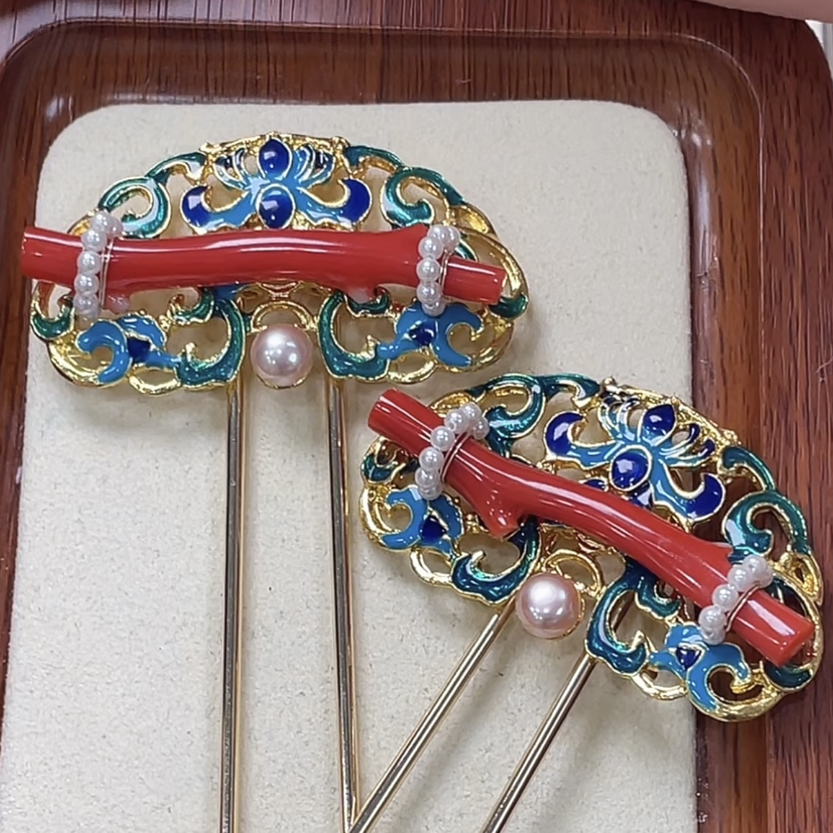 天然红珊瑚阿卡发簪2个