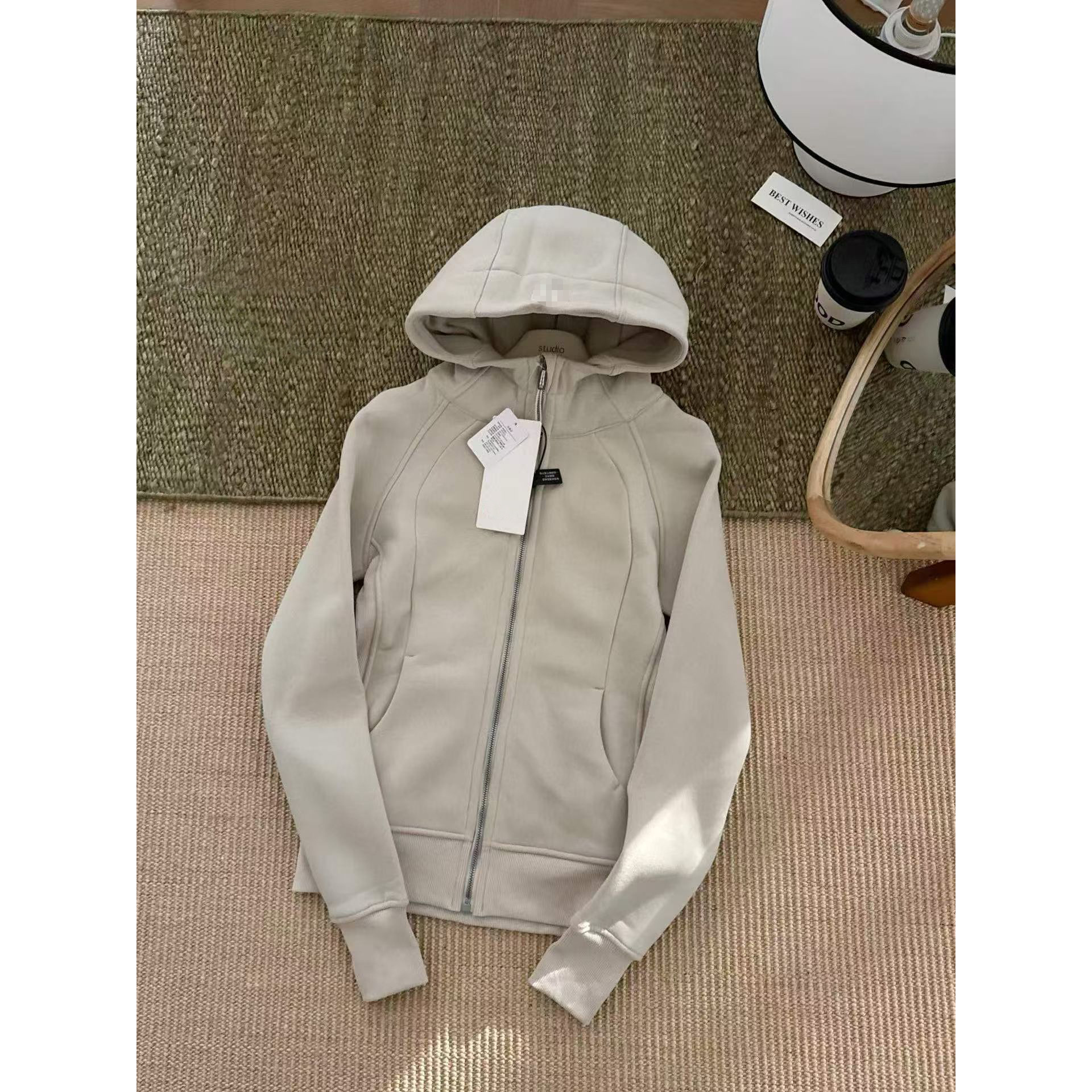 新款瑜伽服卫衣【修身】连帽款