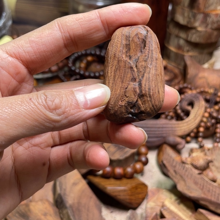 木海南黄花梨原谅手把件