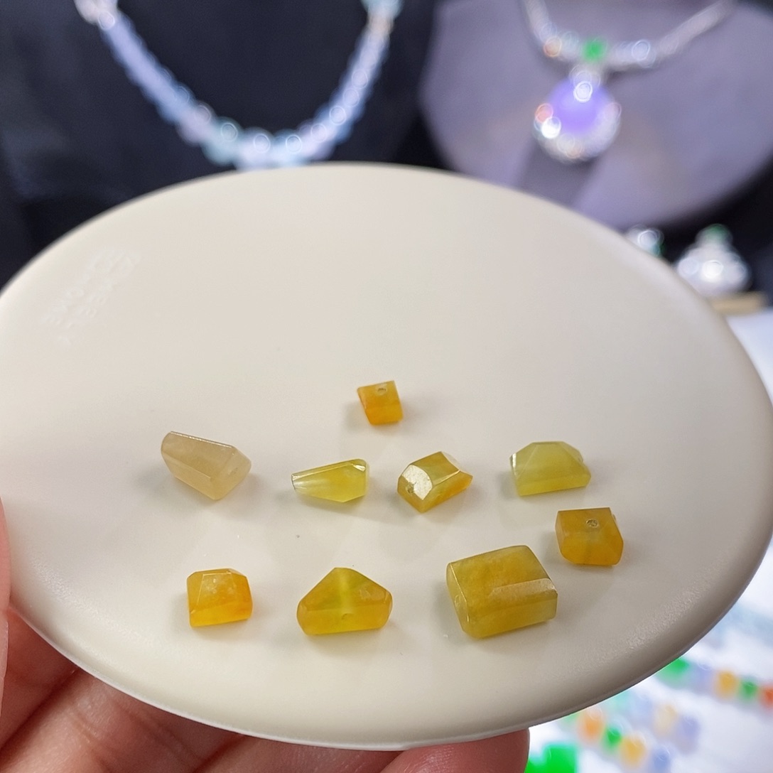 翡翠把件未镶嵌一手随行