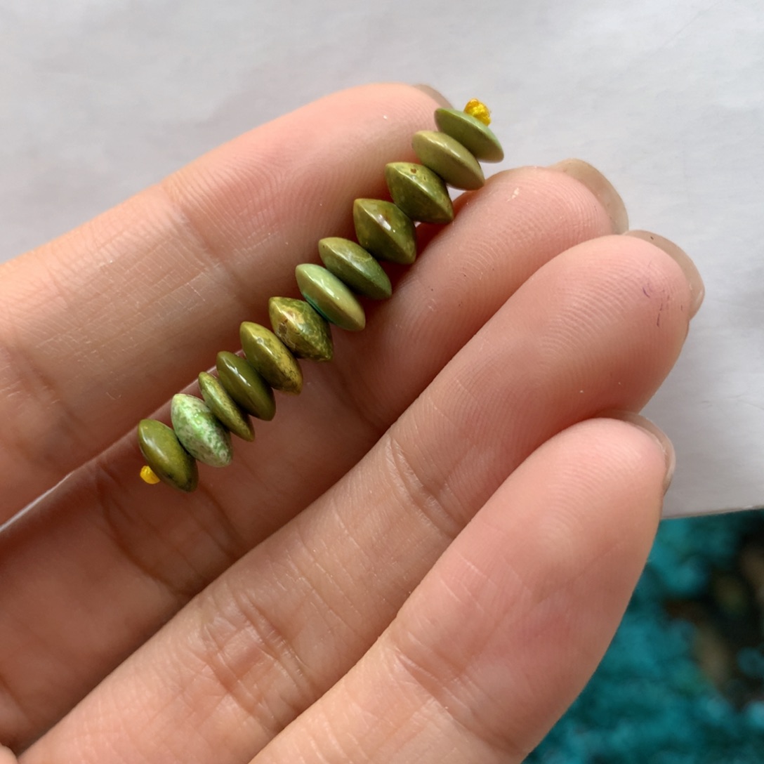 绿松石配饰未镶嵌