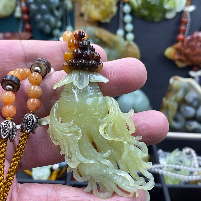 【闪购商品】未镶嵌岫玉吊坠
