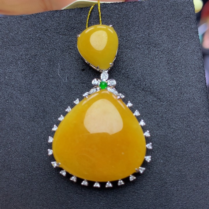 翡翠手链18K金镶嵌翡翠