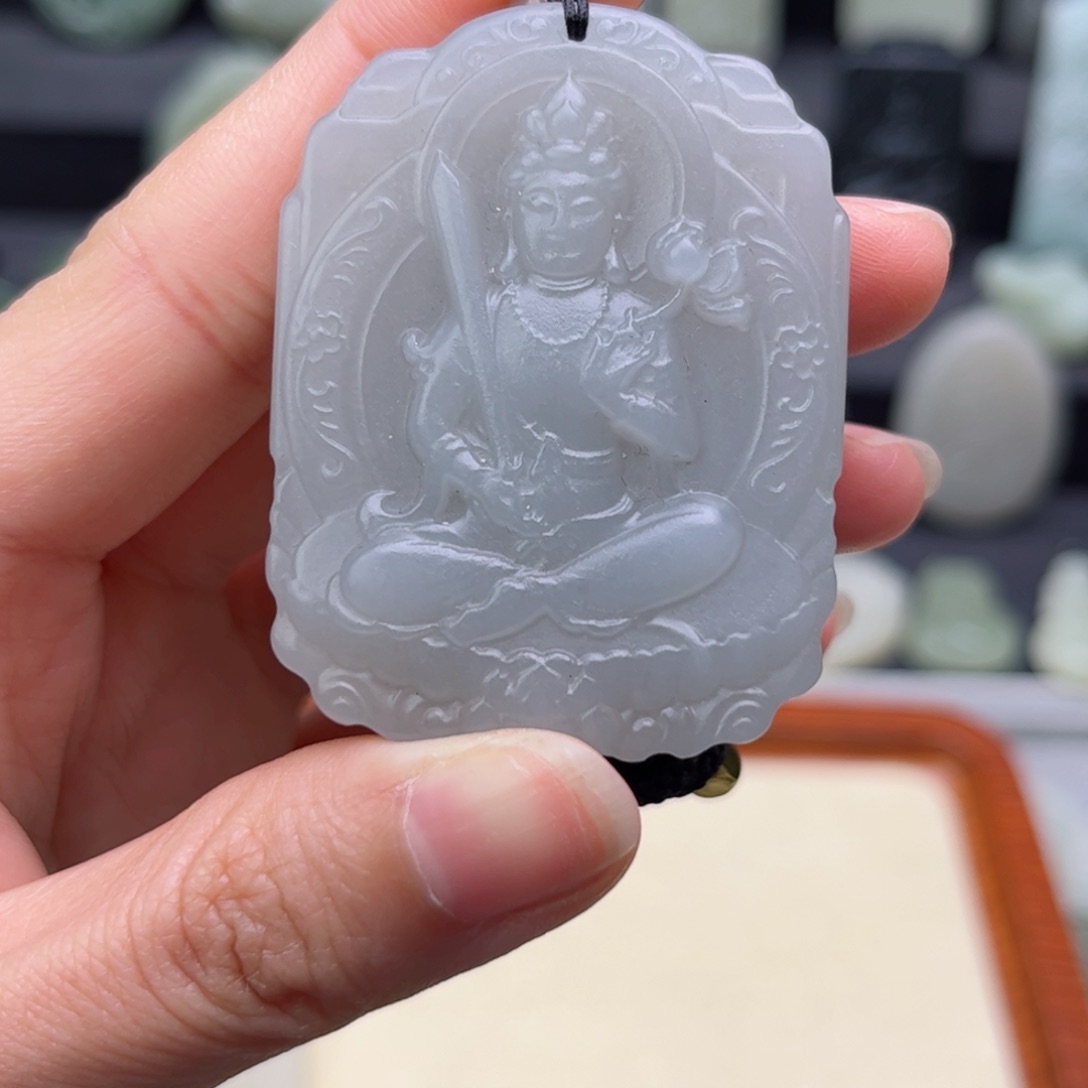 和田玉颈饰未镶嵌文*兔