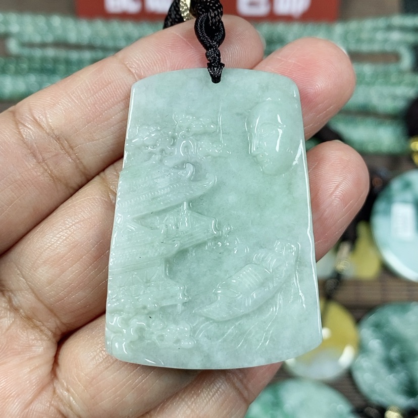 【闪购商品】翡翠颈饰未镶嵌玉吊坠翡翠玉佛观山水