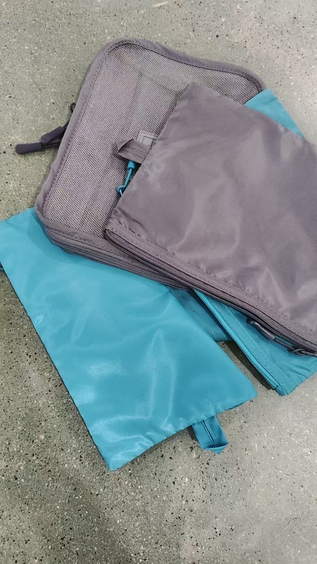 多色多款网格洗漱包 化妆包任意发1