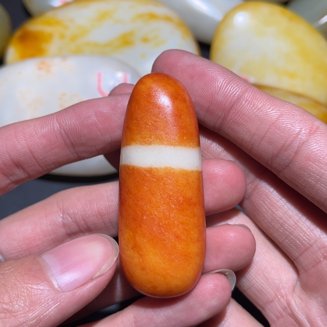 和田玉未镶嵌珠宝奇石