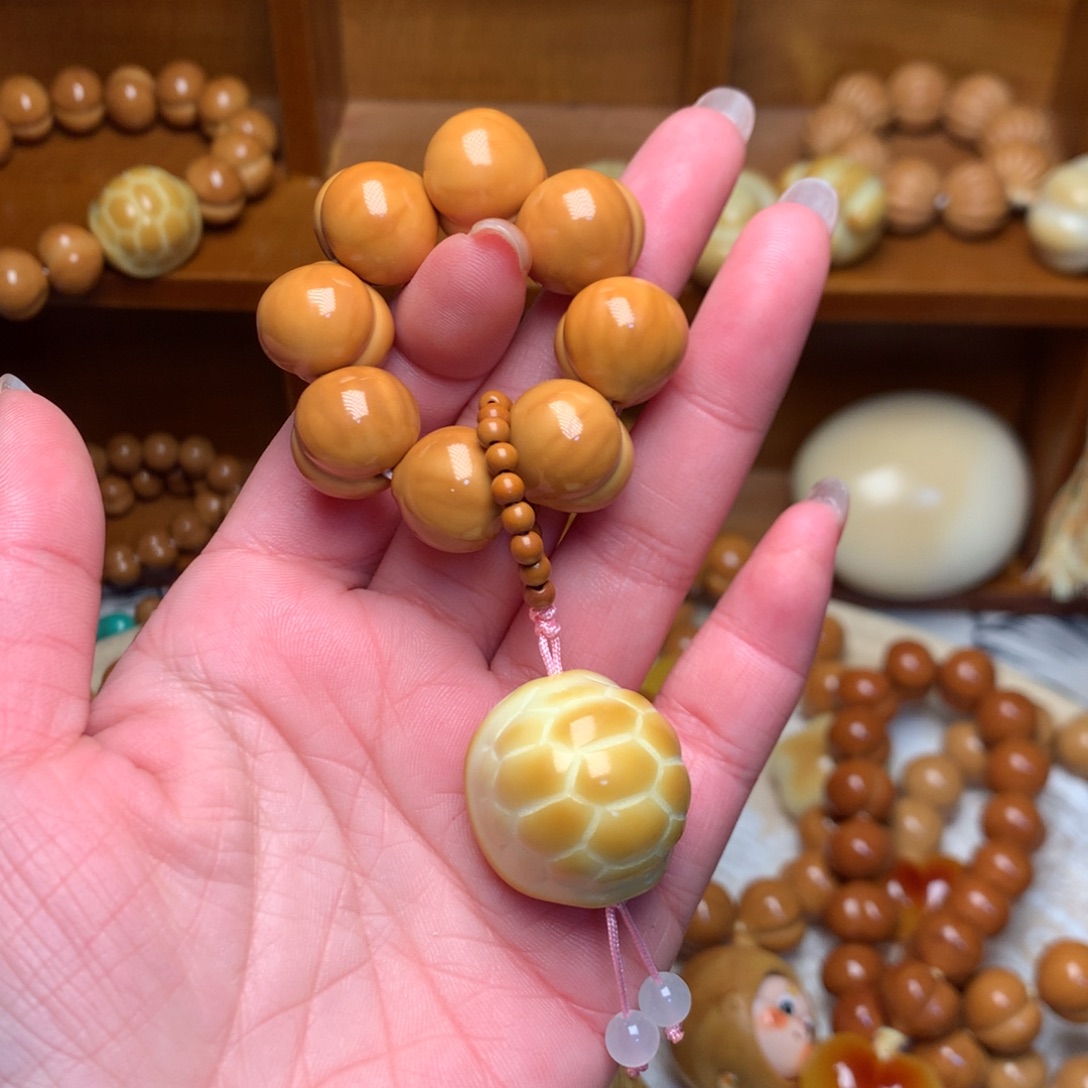 把件猴头核桃15高定屁桃手捻富甲