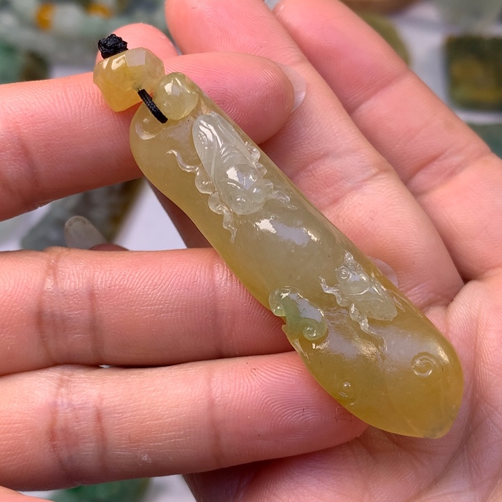 定制翡翠未镶嵌翡翠