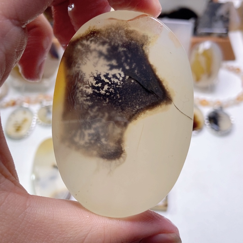 【闪购商品】玛瑙/玉髓颈饰未镶嵌