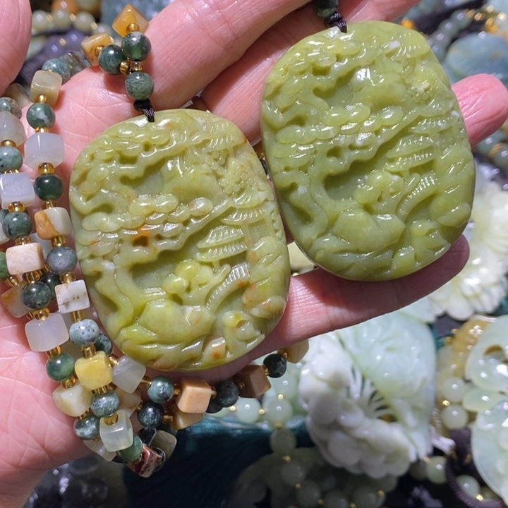 岫玉岫玉吊坠未镶嵌