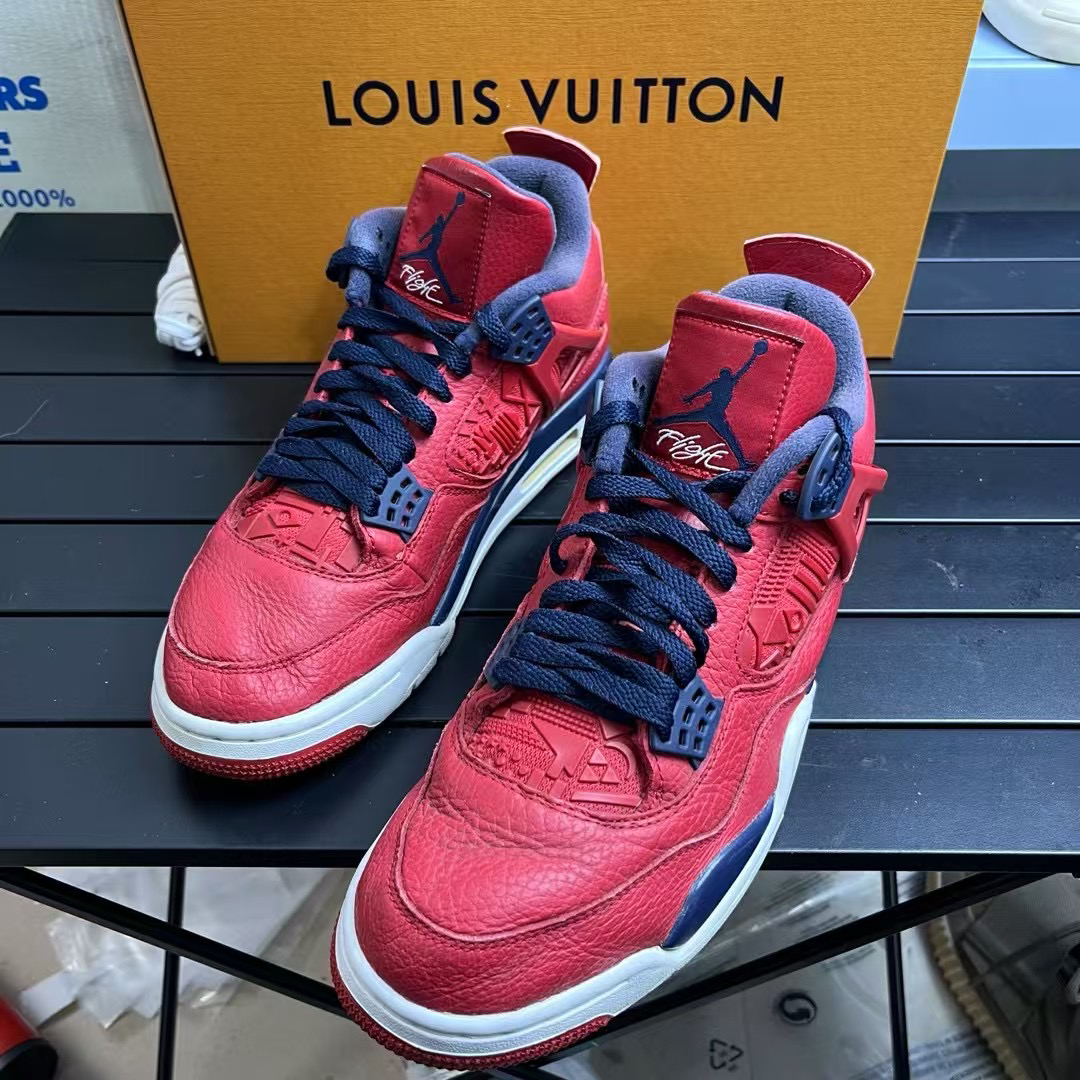 95新 maje 97新烁/43码/AJ4公牛