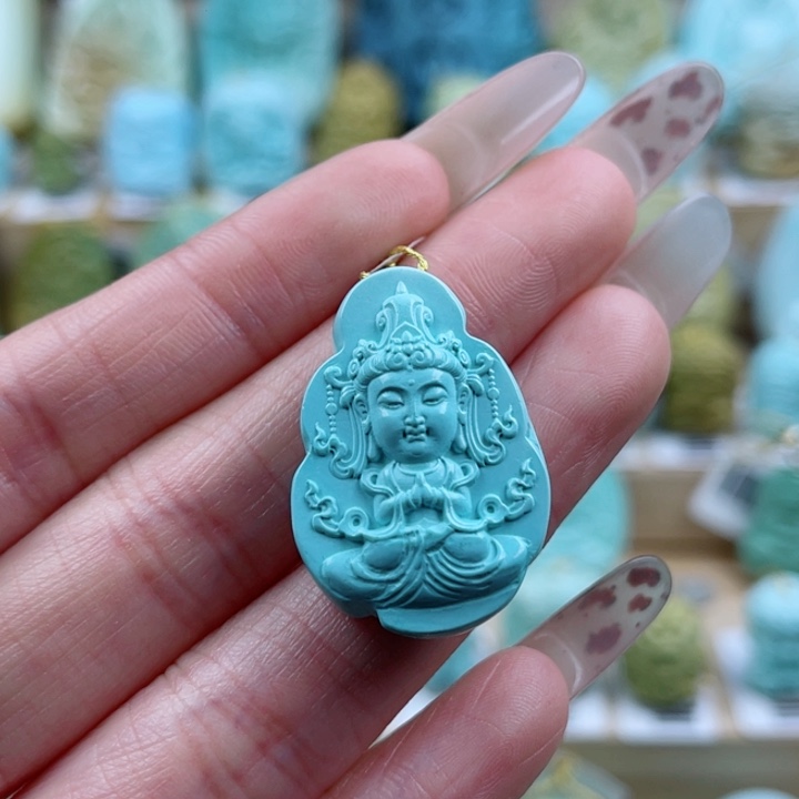 绿松石未镶嵌珠宝奇石