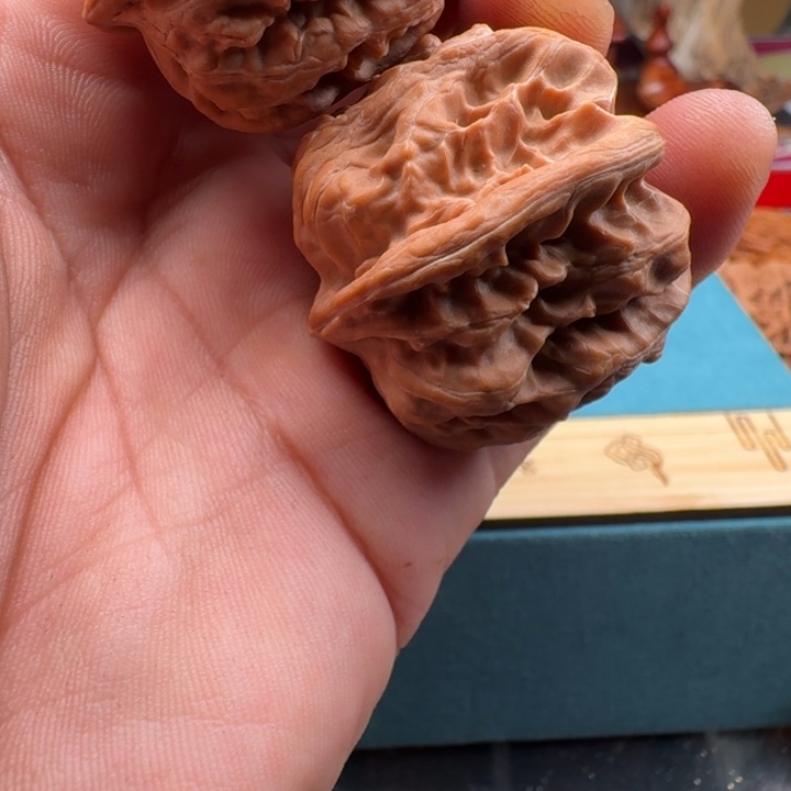 文玩核桃吊坠陈宝银一代方块