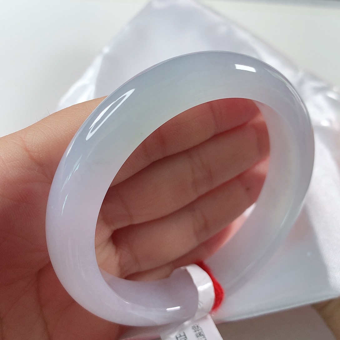 翡翠手镯未镶嵌①②⑨