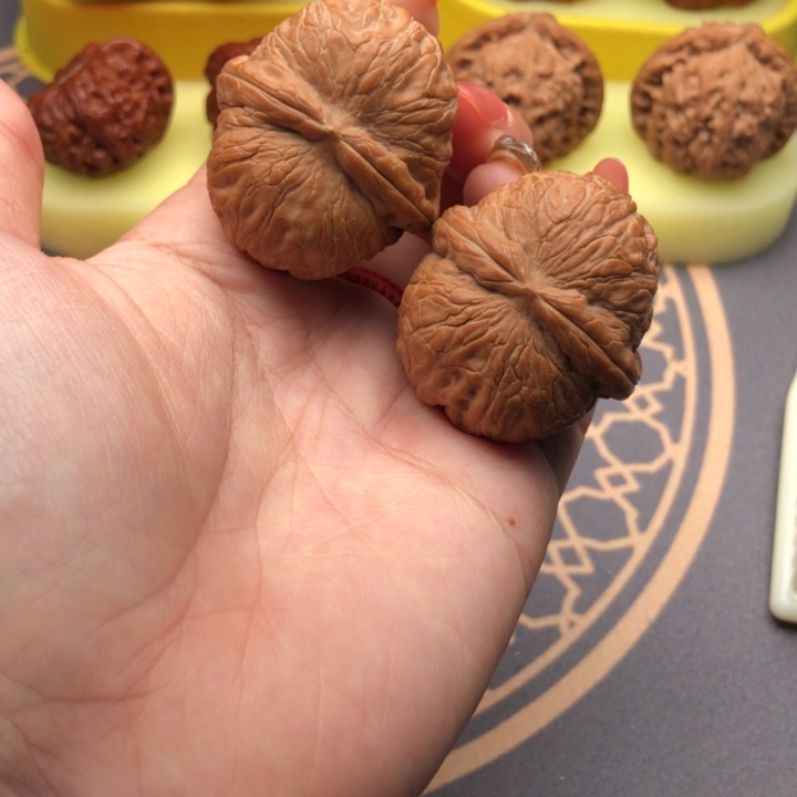 文玩核桃吊坠40全品元宝