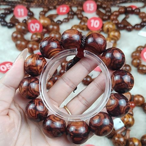 茁***店手串/手链黄花梨/降香黄檀海南黄花梨2.0