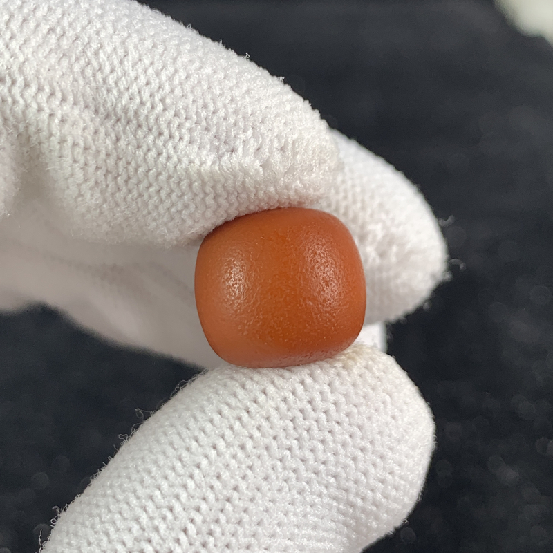 D1045保真原矿俄料尺寸13.2*12.1mm蜜蜡墩子老型单颗隔珠支持复检