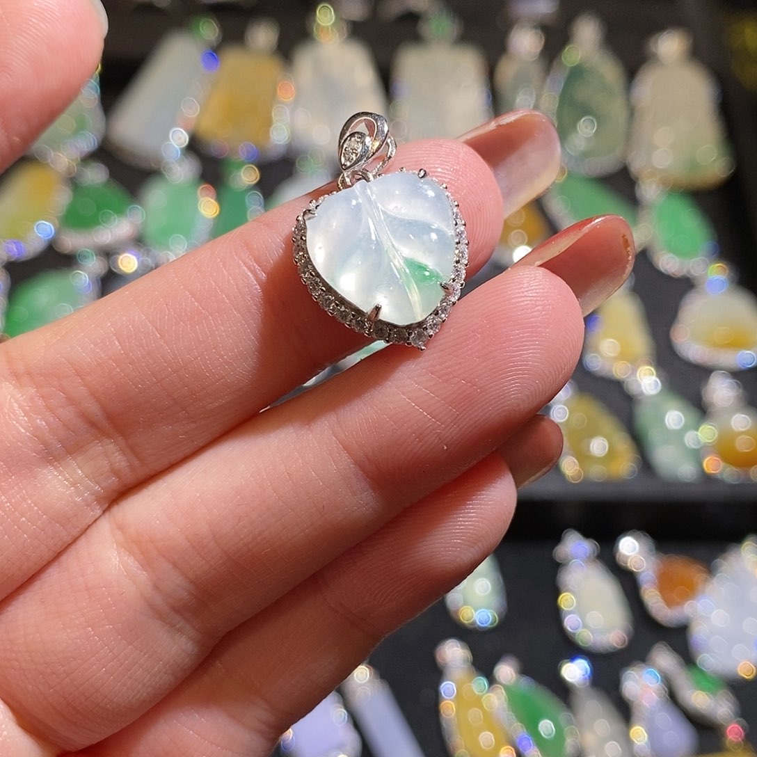 颈饰银S925镶嵌翡翠天然翡翠 