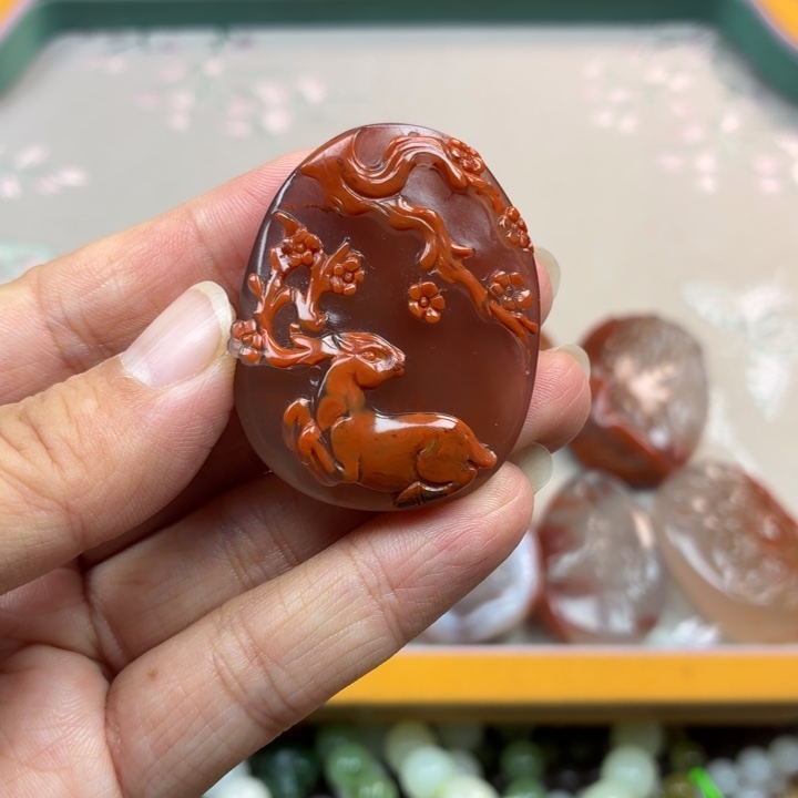 家***_和田玉未镶嵌颈饰