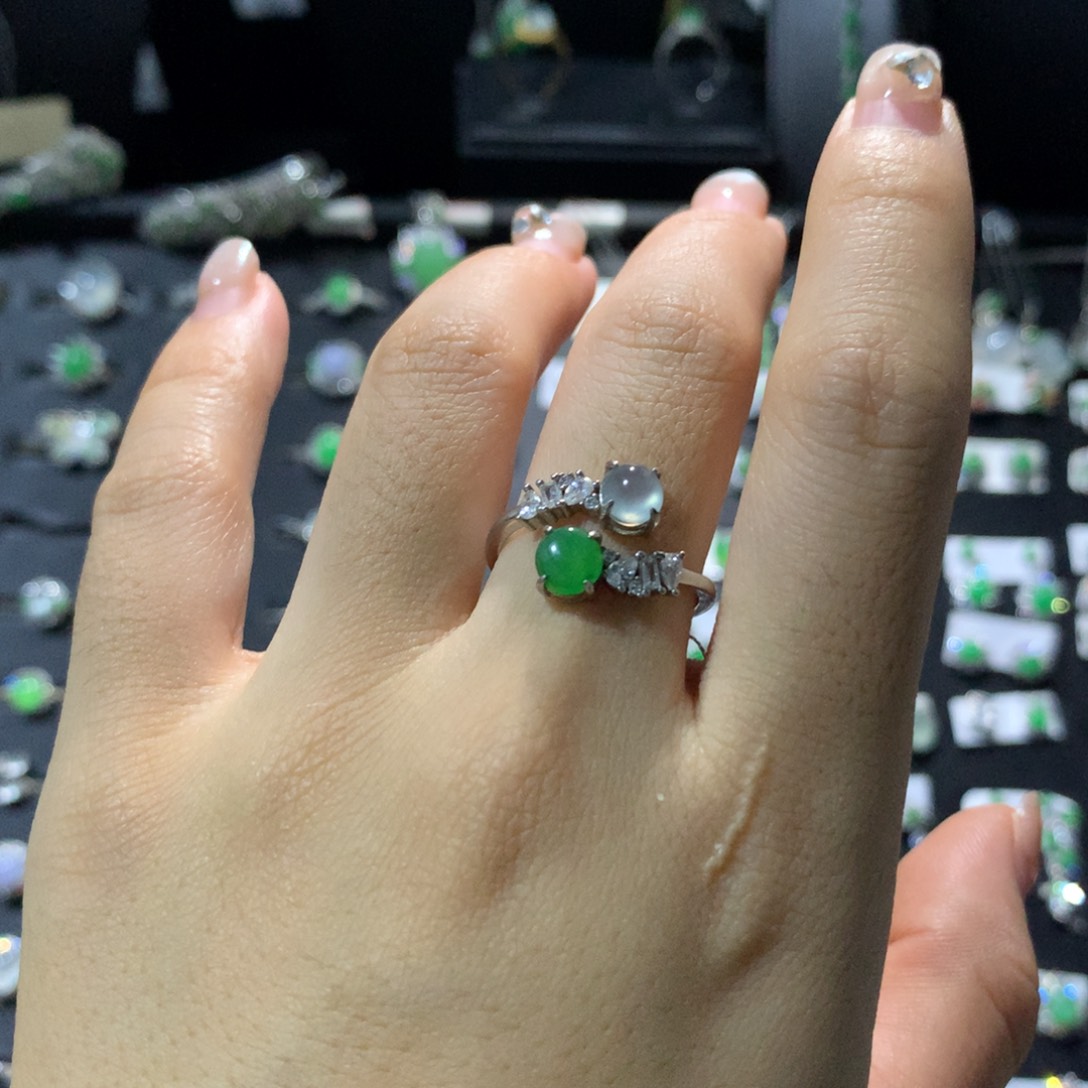 银S925镶嵌翡翠耳饰