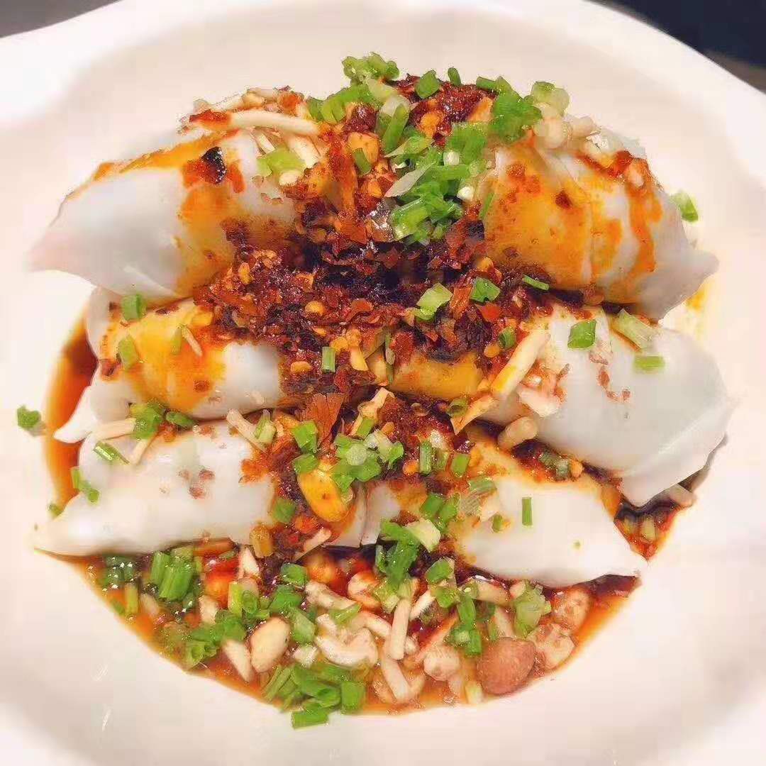 贵州榕江卷粉榕江特产手工剪粉包粉