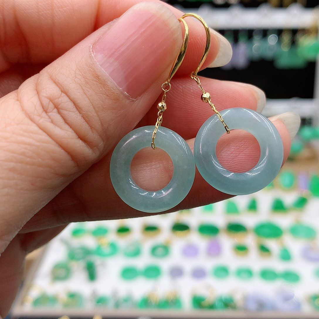 翡翠耳饰18K金镶嵌的