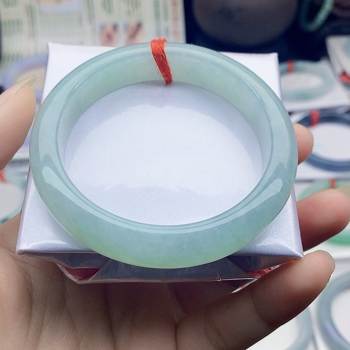 翡翠未镶嵌手镯缅甸天然翡翠A货58
