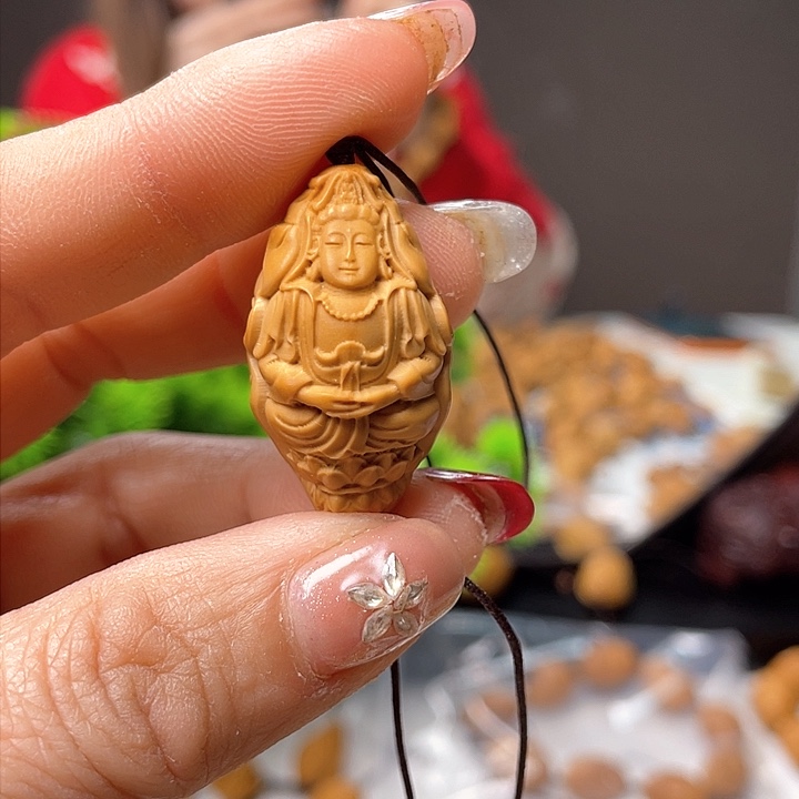 橄榄核吊坠橄榄核