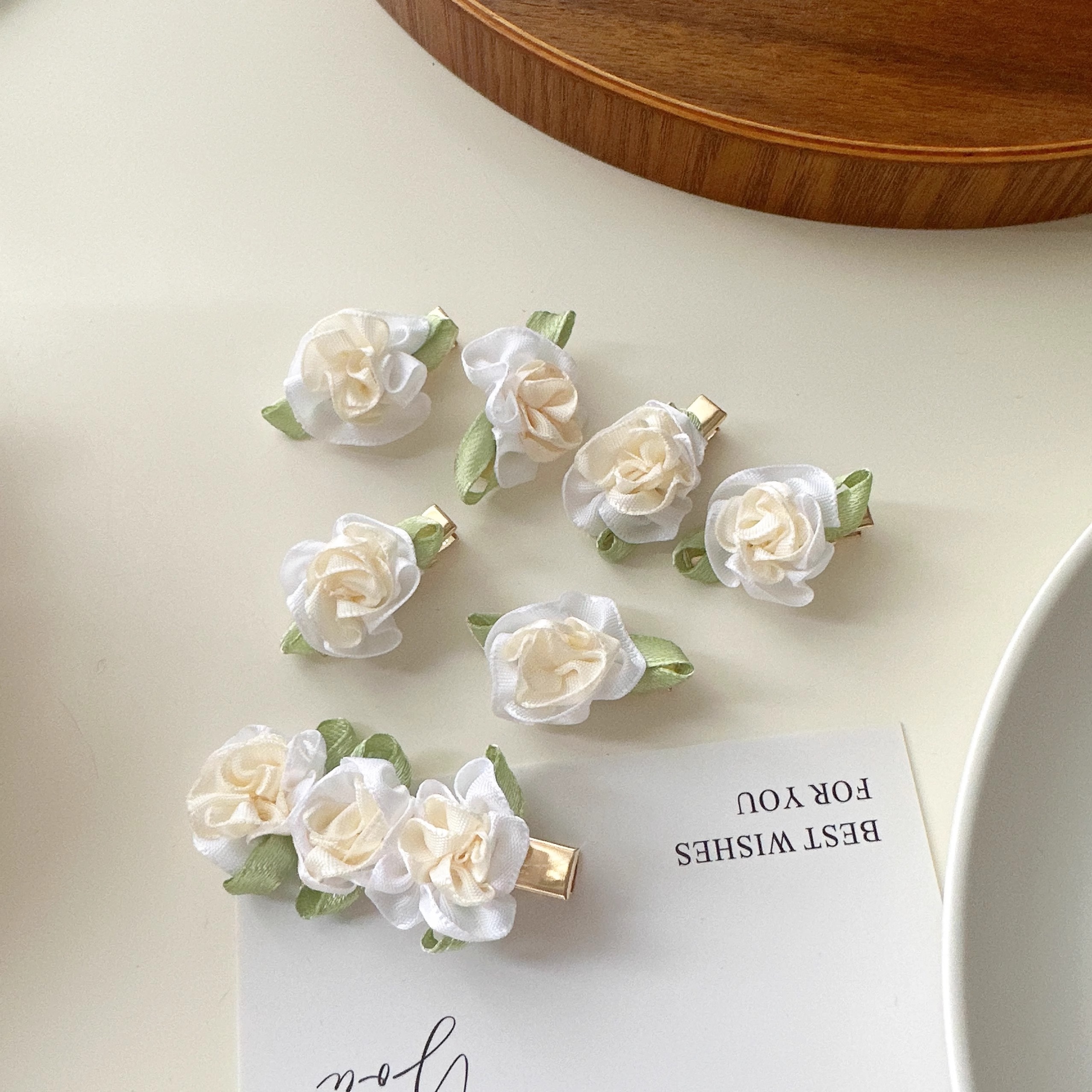 纯白超仙白色茉莉花朵发夹小号编发小花发卡超仙立体侧边夹刘海夹