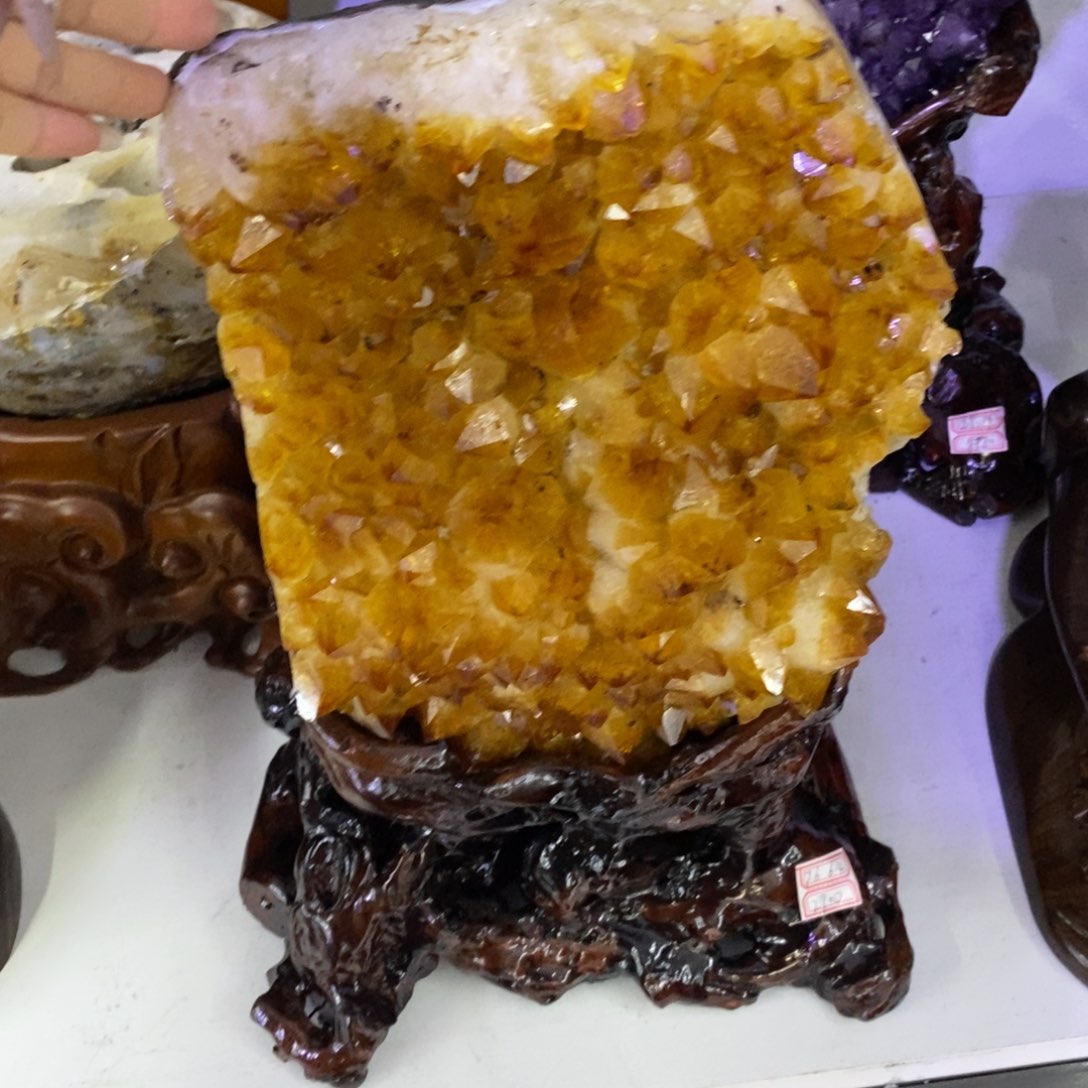 水晶摆件婷未镶嵌