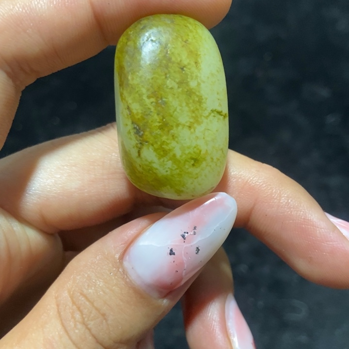 用***6和田玉（糖玉）未镶嵌挂件