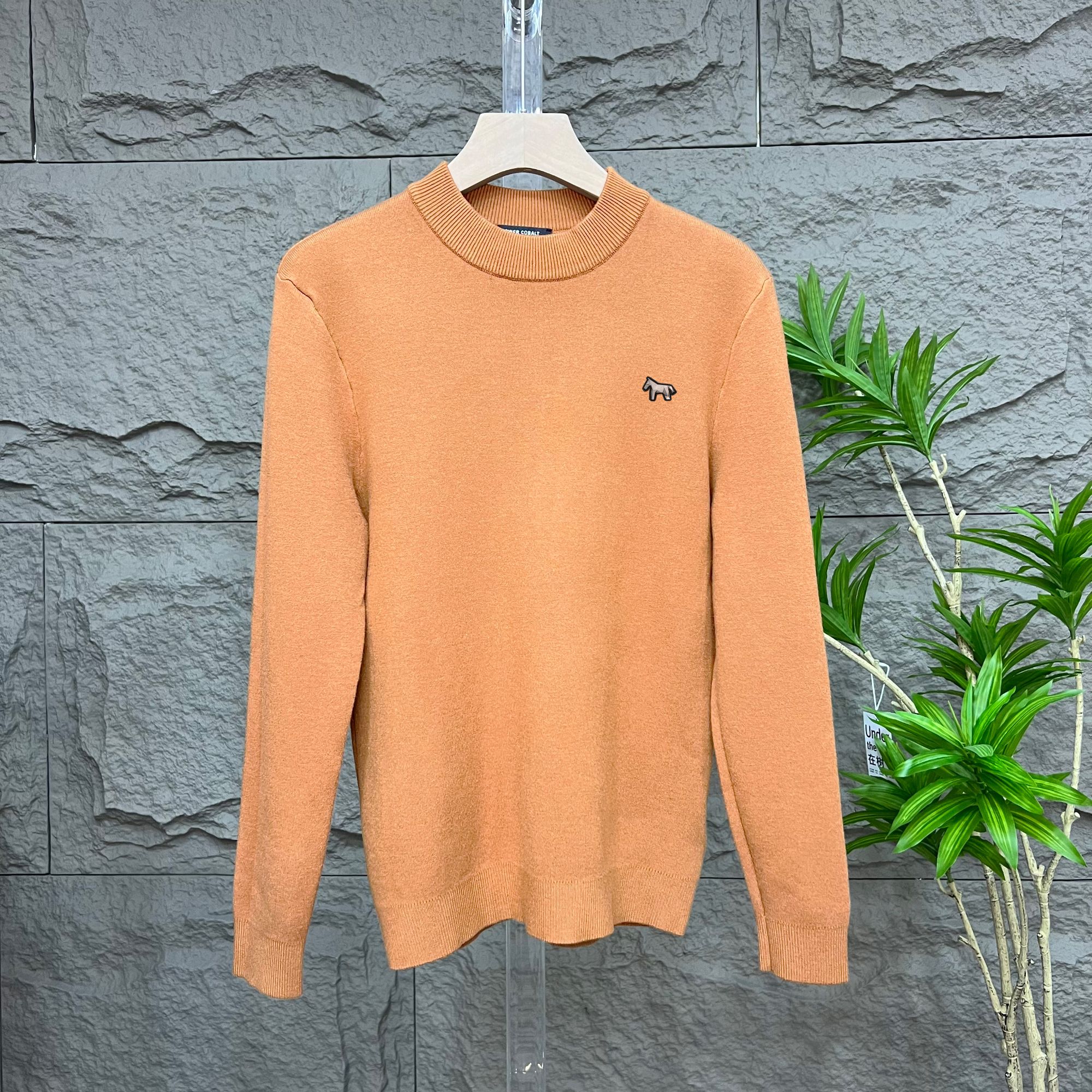 冬季新款重磅一体绒时尚小马点缀半高领打底毛衣情侣款打底羊毛衫