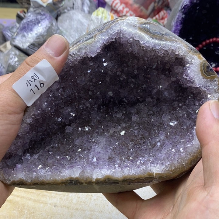 未镶嵌紫晶大型摆件（非配饰）羽*