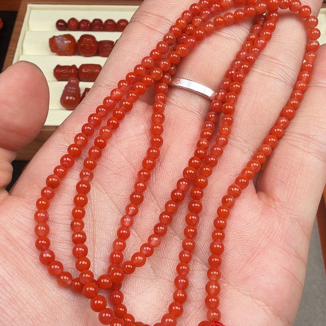 南红玛瑙未镶嵌颈饰