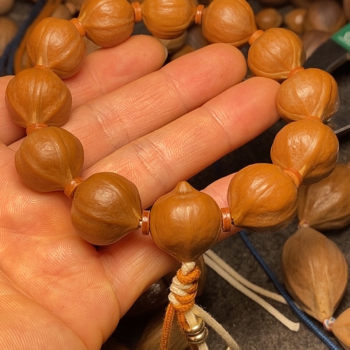 手串橄榄核1.8正圆36号