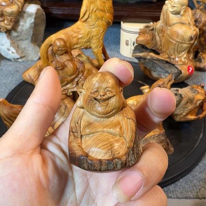 崖柏摆件手把件等