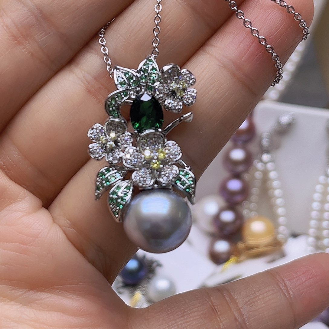 淡水珍珠吊坠或者耳钉未镶嵌