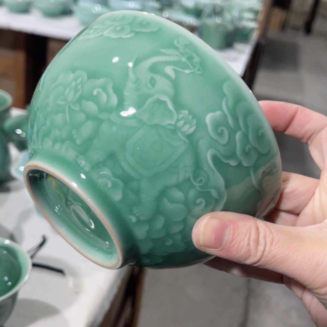 瓷片哈哈哈哈哈哈哈哈