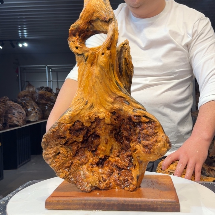 木鱼****威王一刀琥珀木27