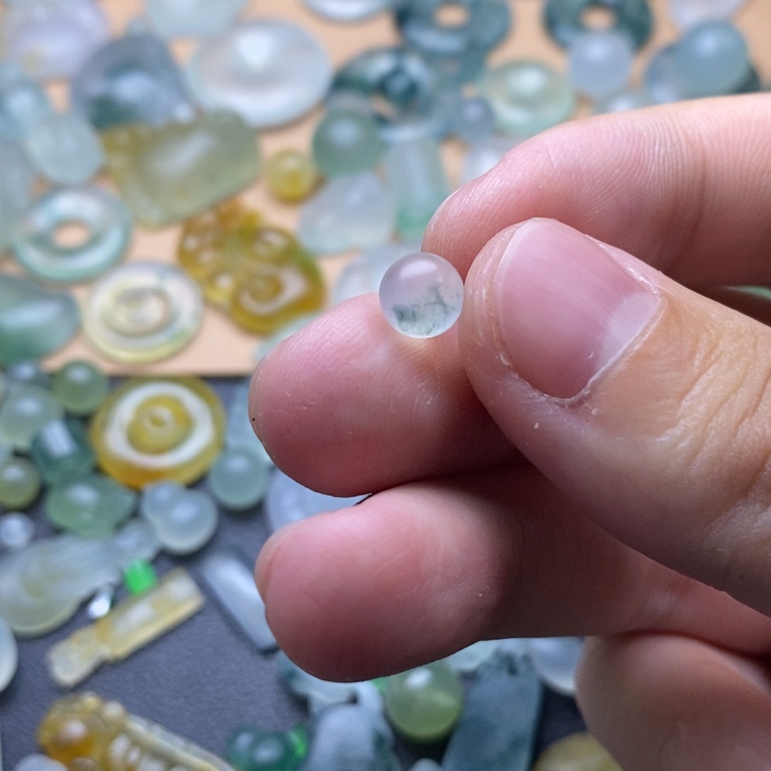 定制翡翠未镶嵌珠子