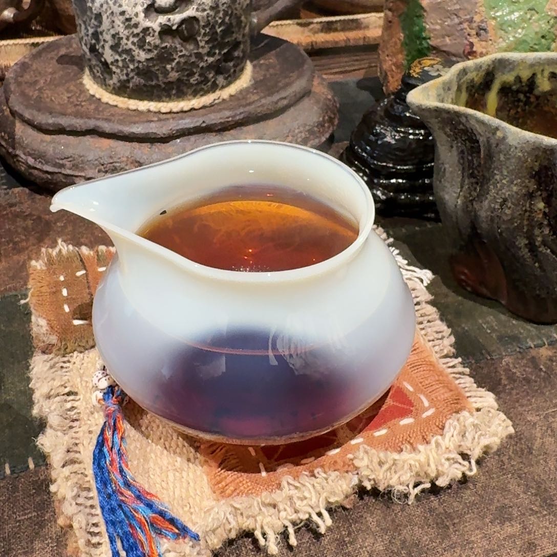 白月光美人胖子公道杯。
