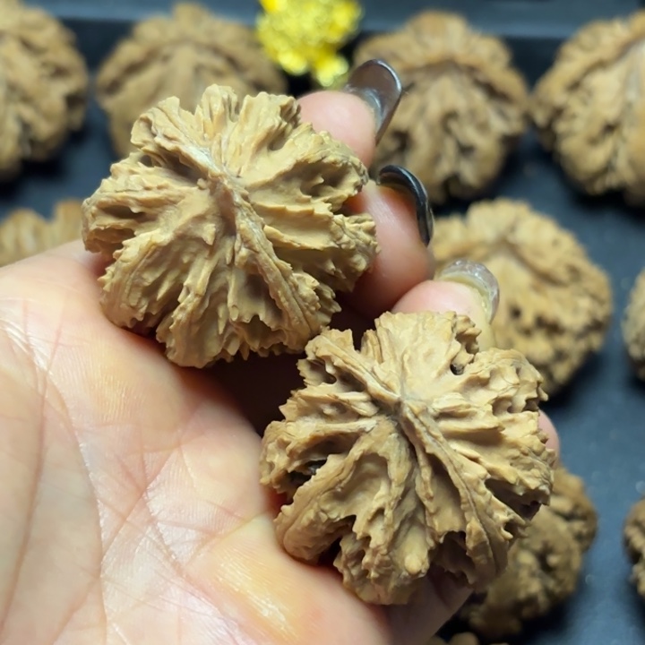 世***凉吊坠文玩核桃秦岭灯笼15