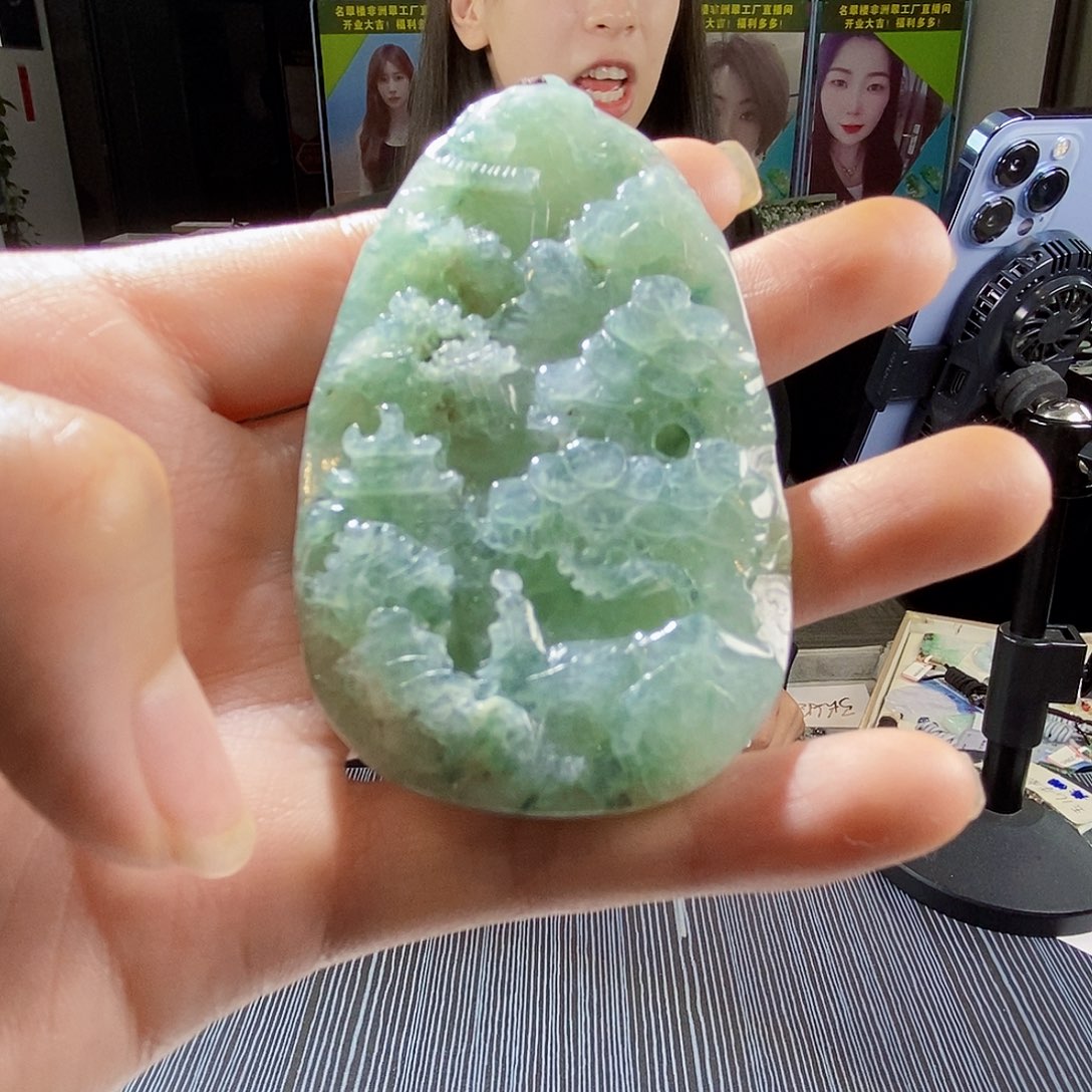颈饰未镶嵌翡翠翡翠