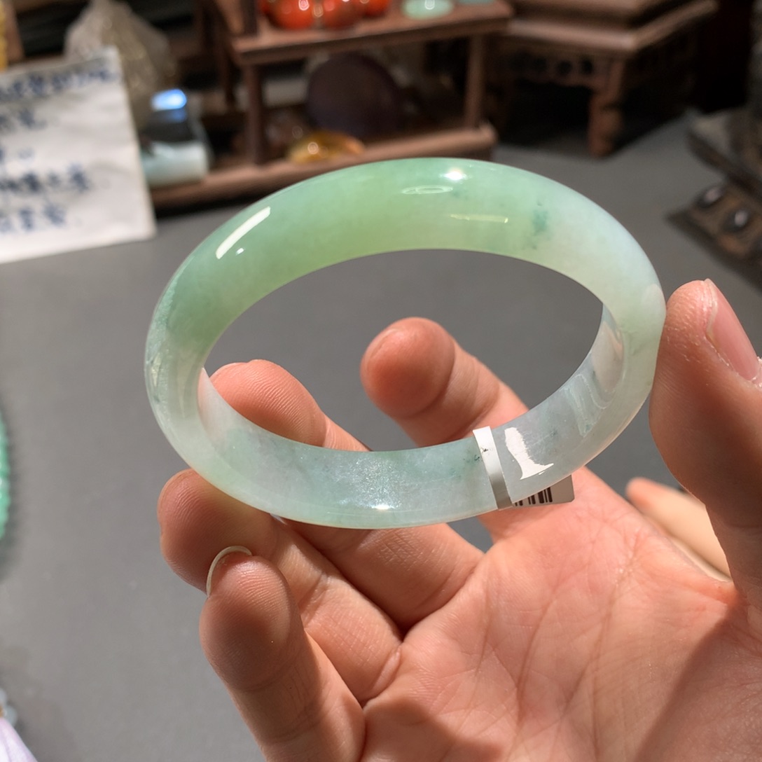 翡翠手镯未镶嵌52.5贵妃