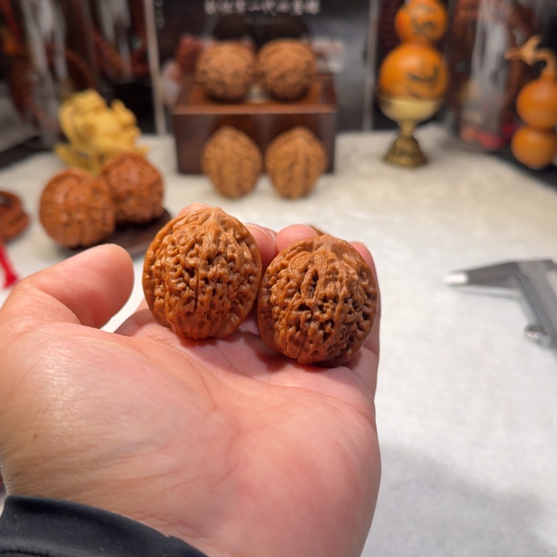 文玩核桃吊坠全品莲花虎头