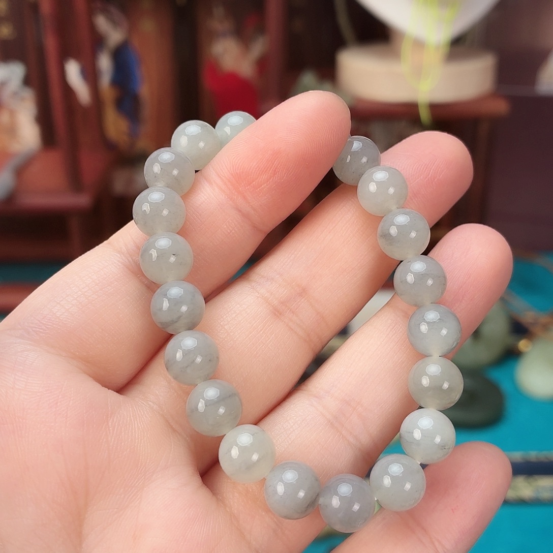 M***i和田玉未镶嵌颈饰