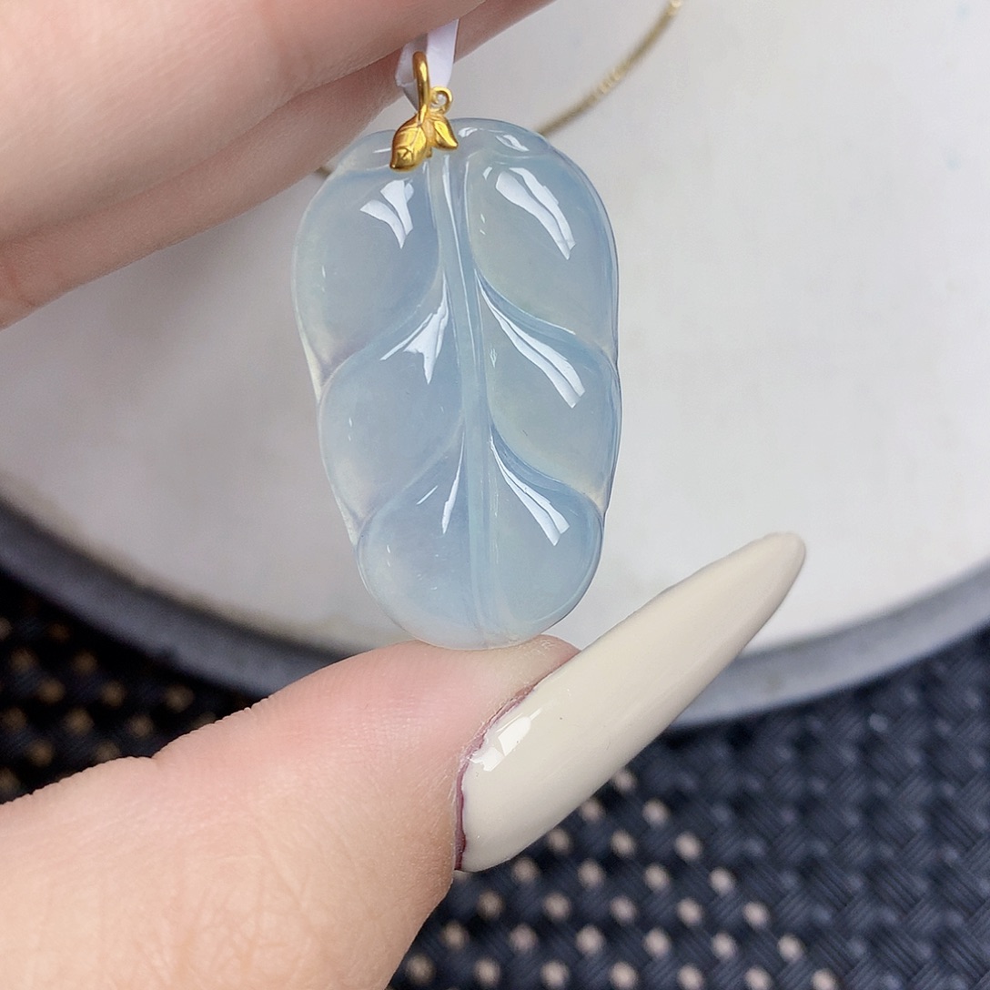 翡翠18K金镶嵌颈饰天然缅甸翡翠a货百元以上9元证书费自理