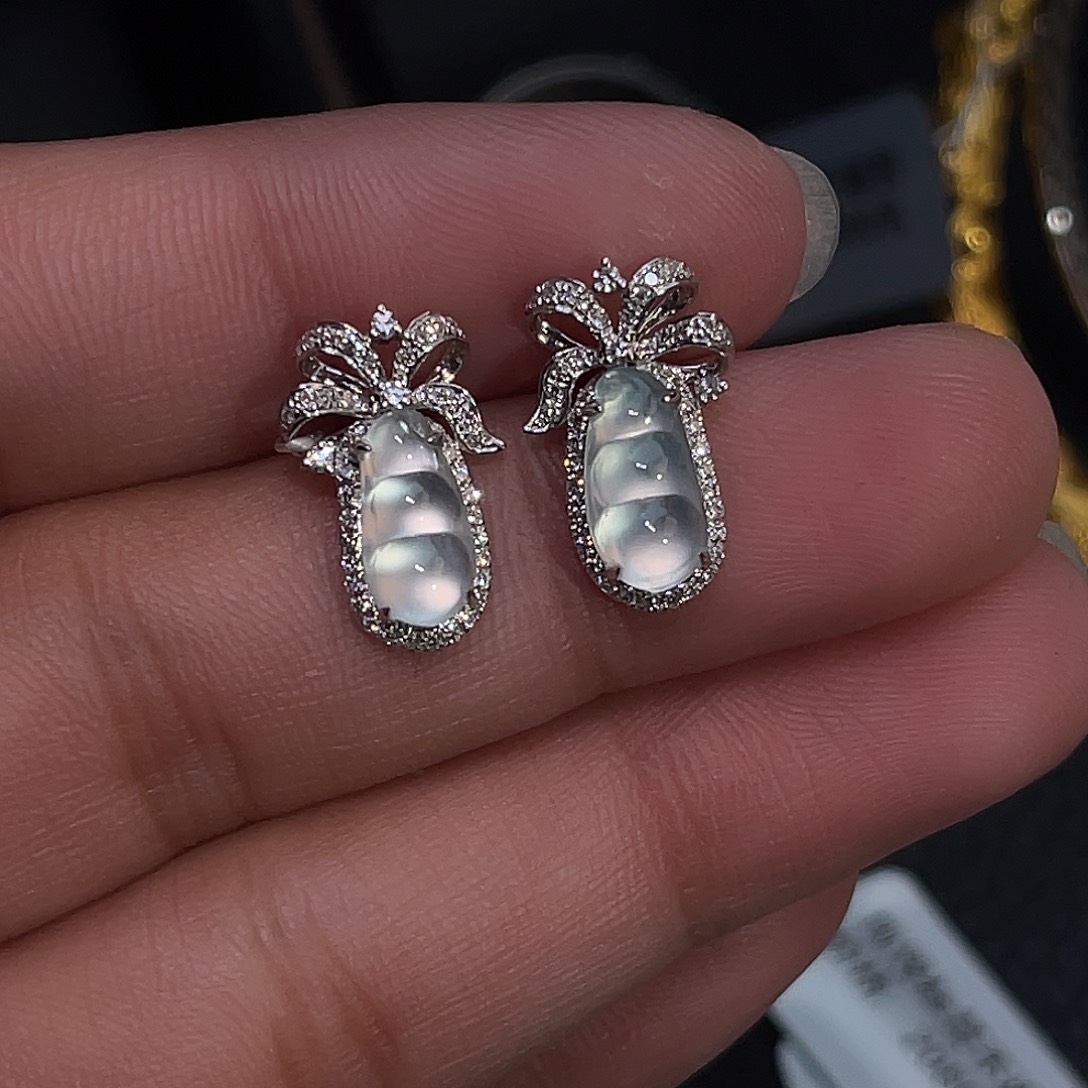 翡翠18K金镶嵌耳饰