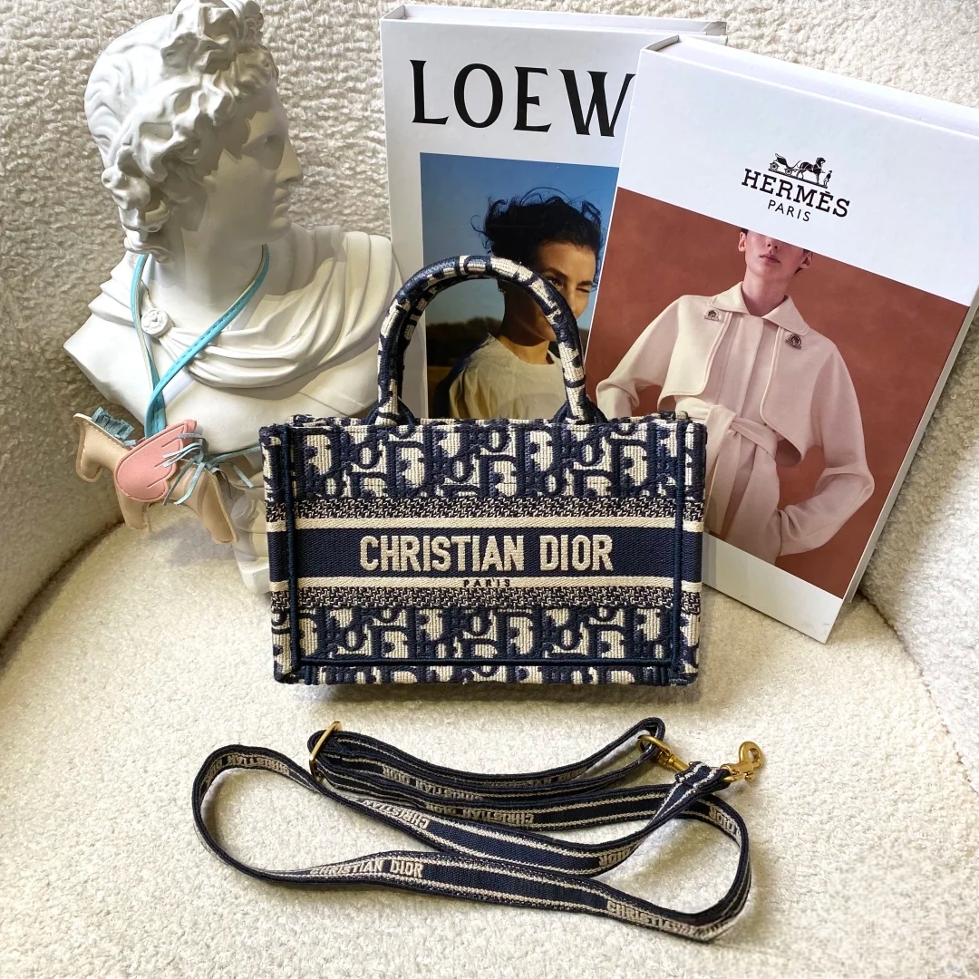 95新 DIOR/迪奥 Dior老花mini托特25010060-07